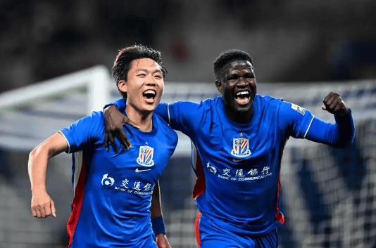 爱游戏体育登录入口-2:2！射门20:8，中超:申花连追两球，战平铜梁龙，避免三连败